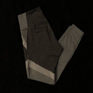 Large Old Navy Active Leggings